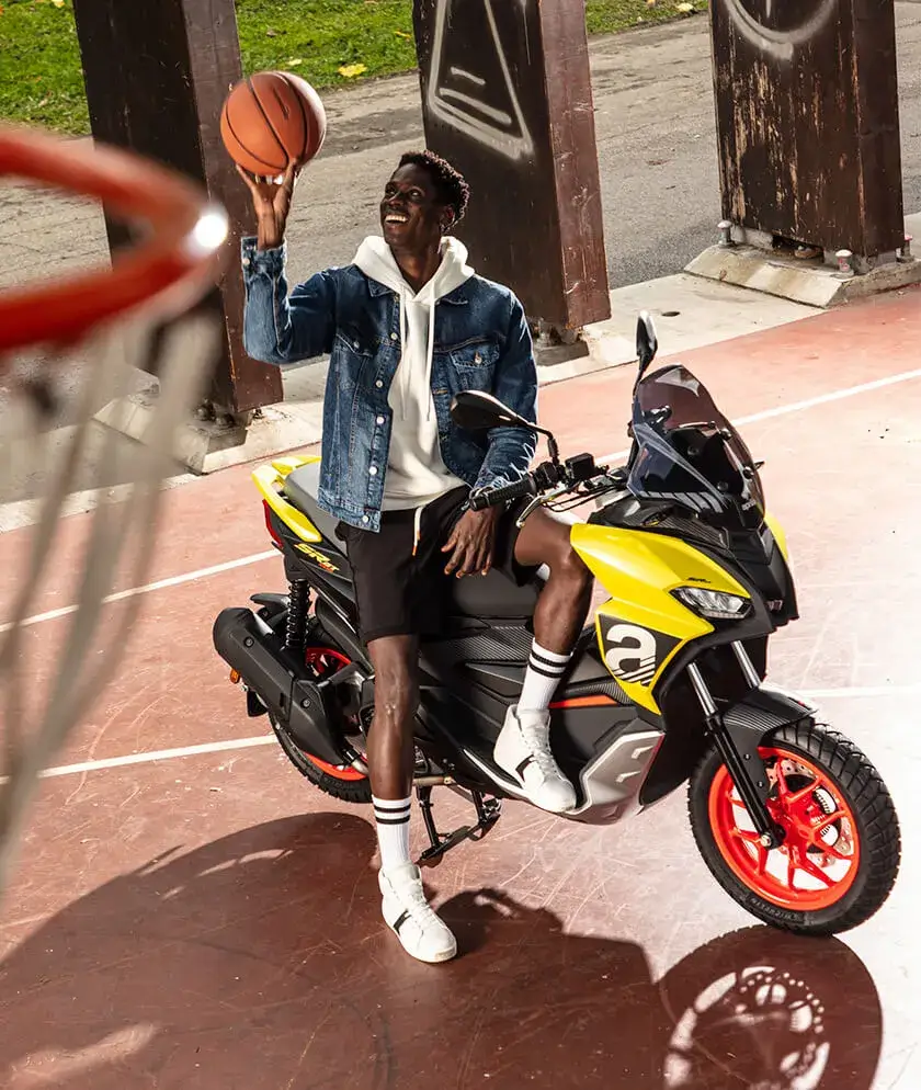 portada dosruedas aprilia sr gt 125 new